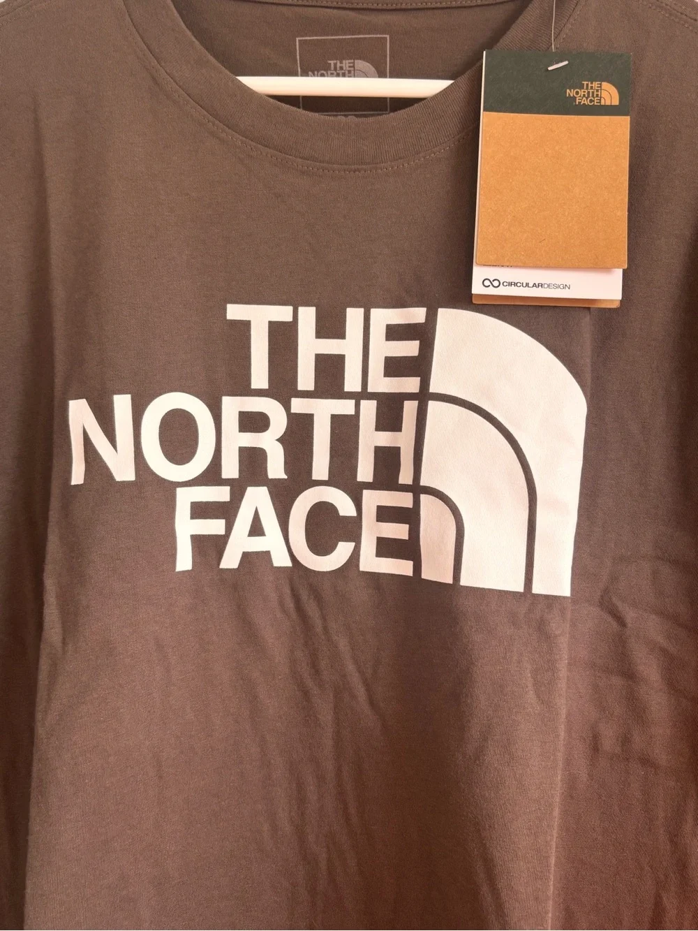 The North Face Short Sleeve Half Dome Tee in Smokey Brown. NWT
